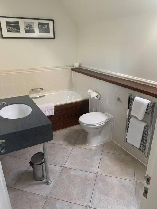Ryder Cup Duchally - Free Access To Leisure Club Swimming Pool Hot Tub Steam - Starlink Satellite Internet - Sky Glass Now Dog Friendly For 2025 Дом отдыха